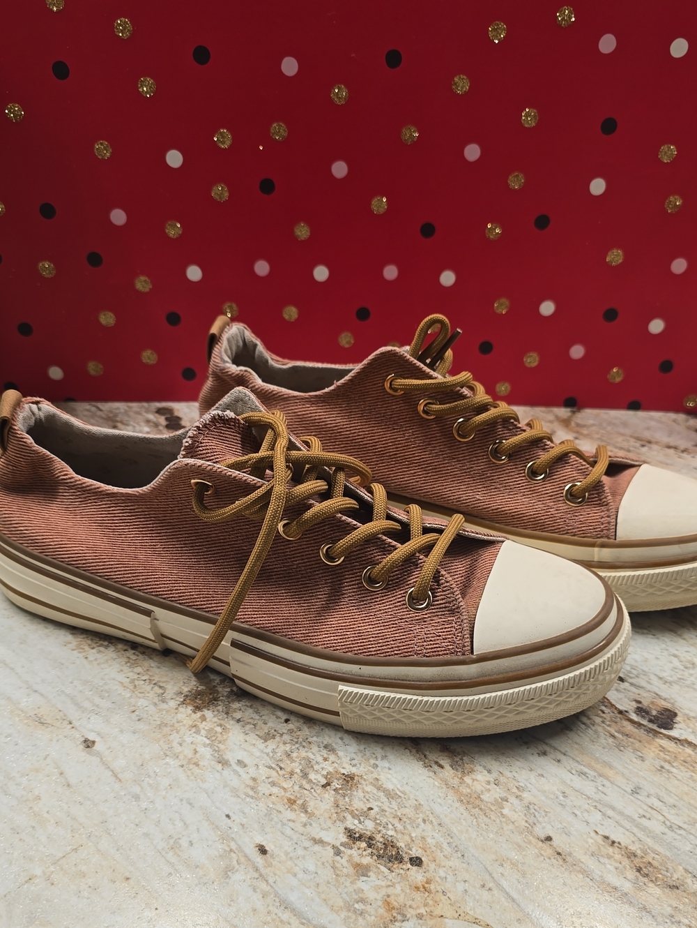 Very G Rust Canvas Low-Top Sneakers with Tan Laces